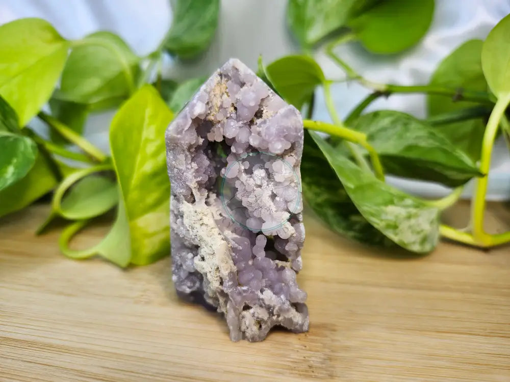 GRAPE AGATE TOWER
