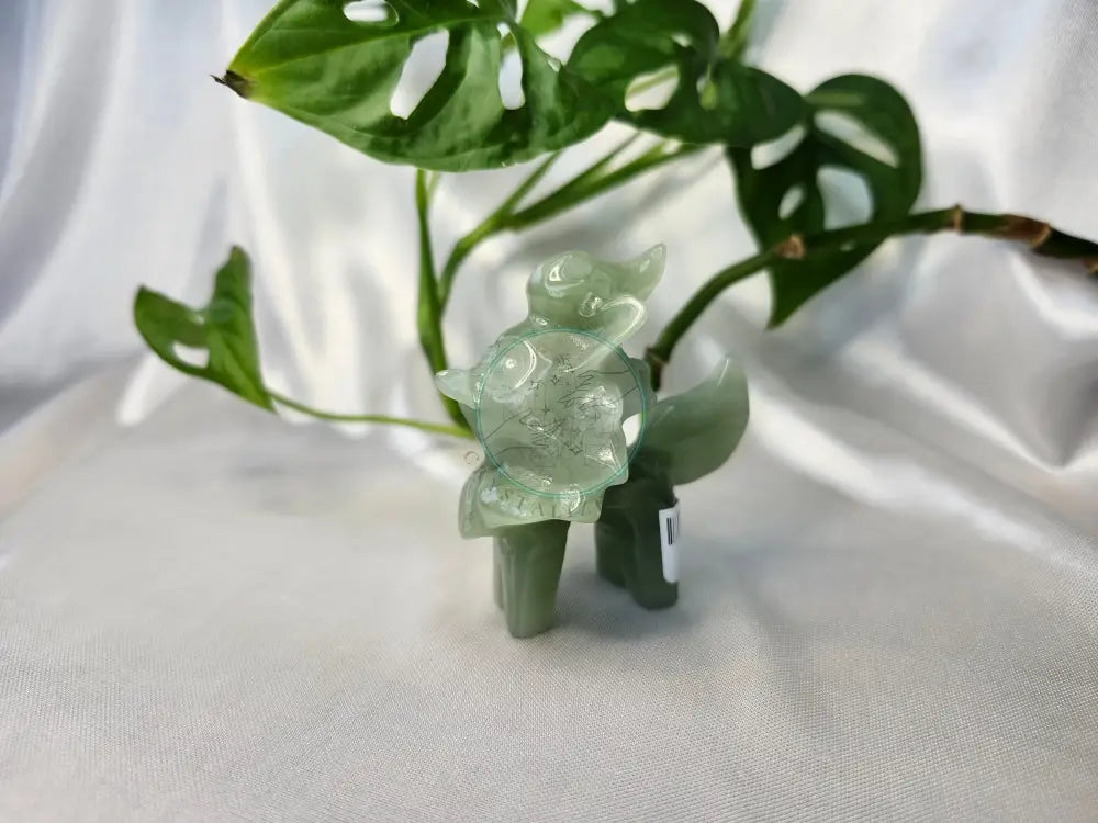 GREEN AVENTURINE ZORUA (POKEMON)