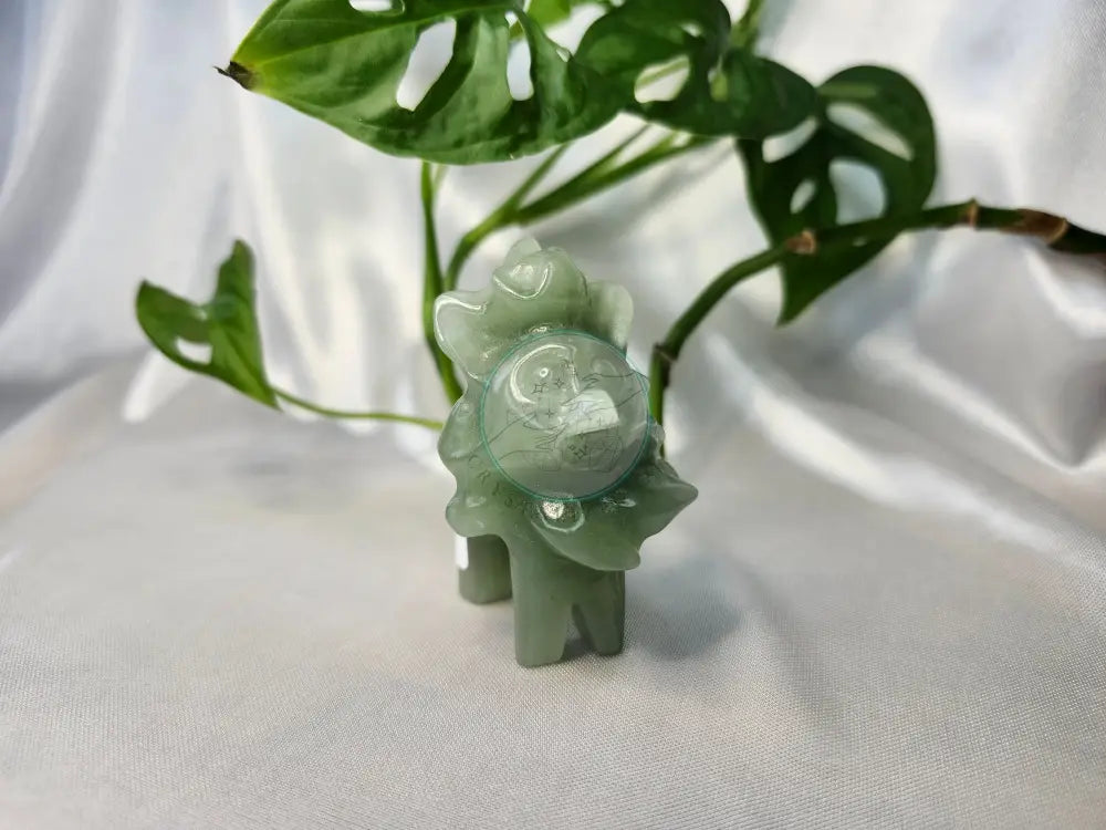 GREEN AVENTURINE ZORUA (POKEMON)