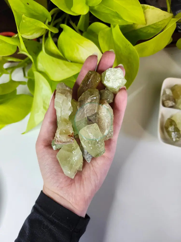 GREEN CALCITE ROUGH STONE