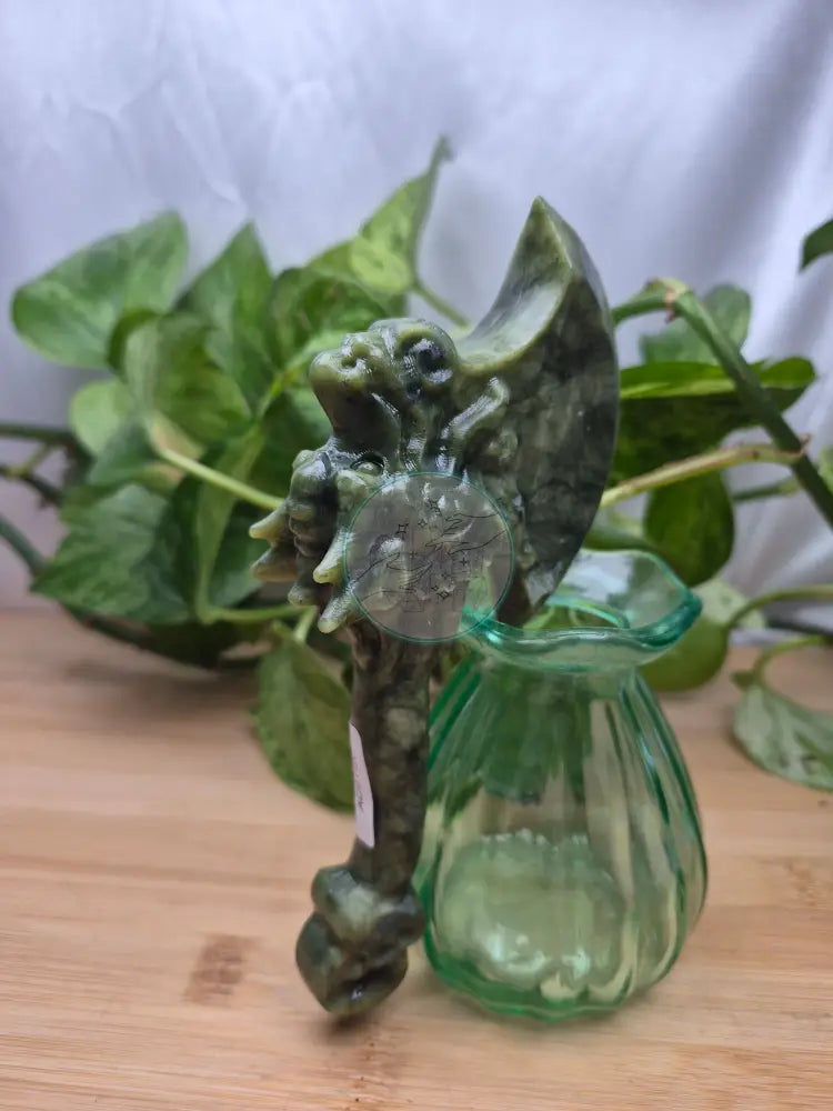 JADE DRAGON AXE