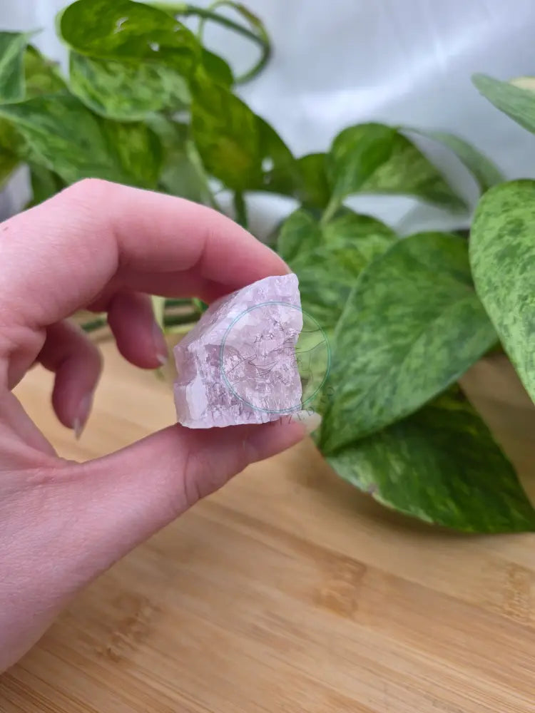 KUNZITE ROUGH CHUNK 38g
