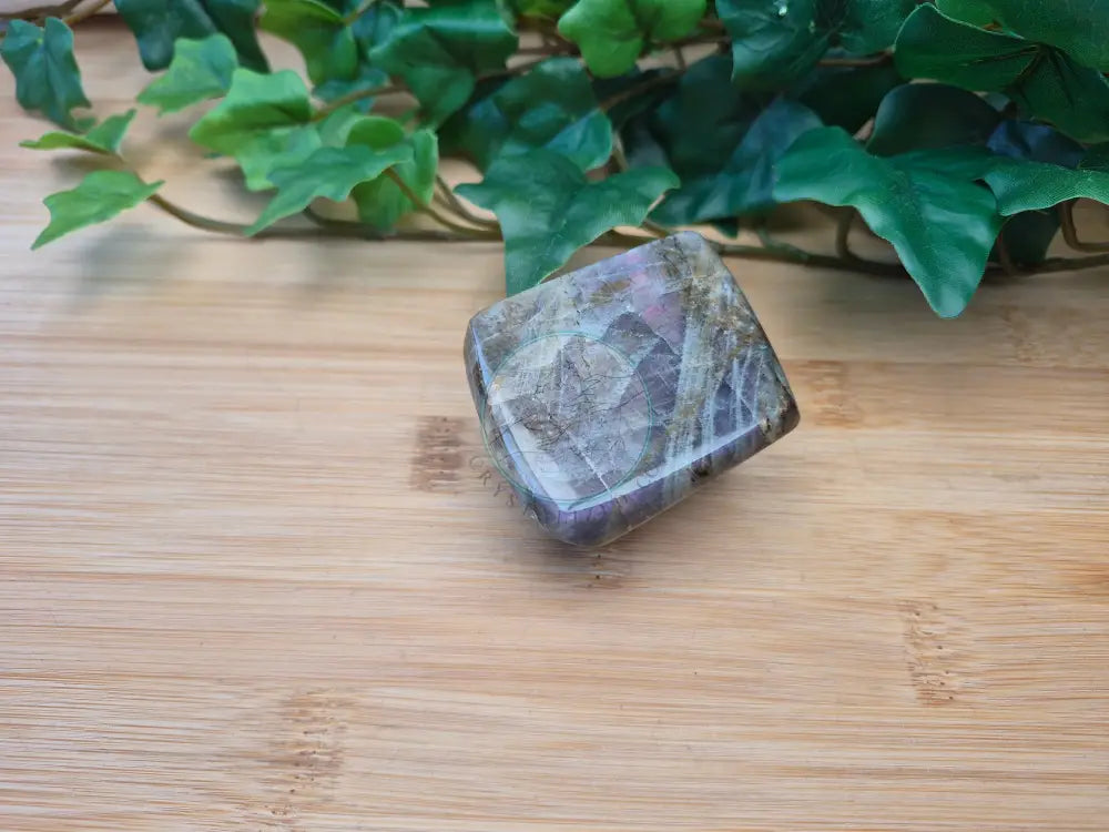 LABRADORITE FREEFORM
