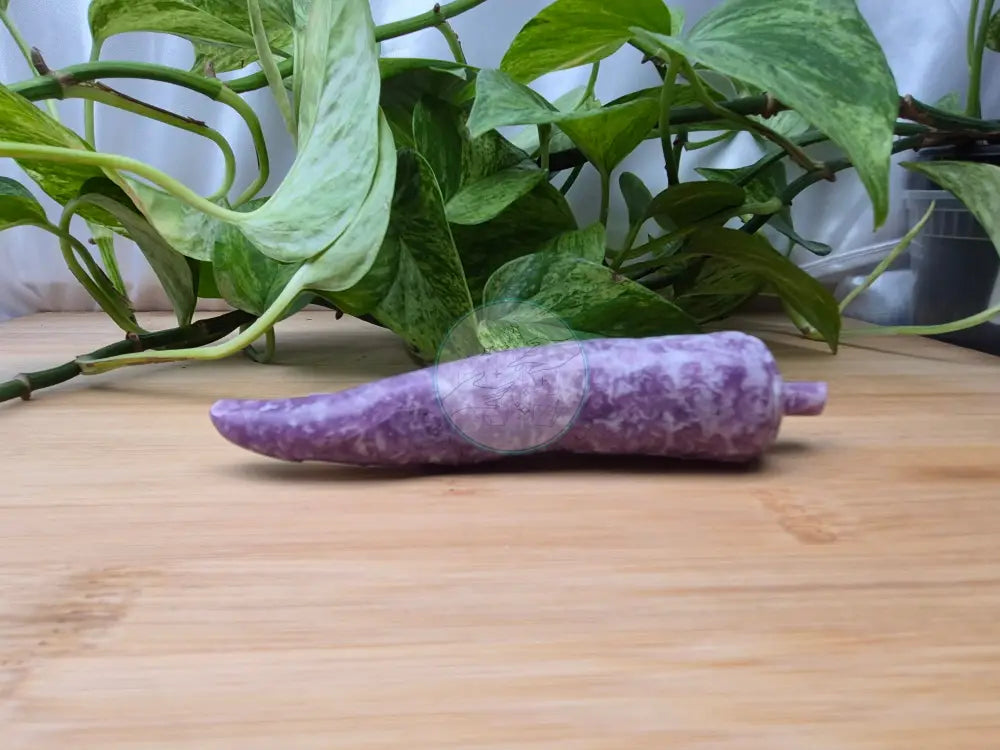 LEPIDOLITE CHILI PEPPER