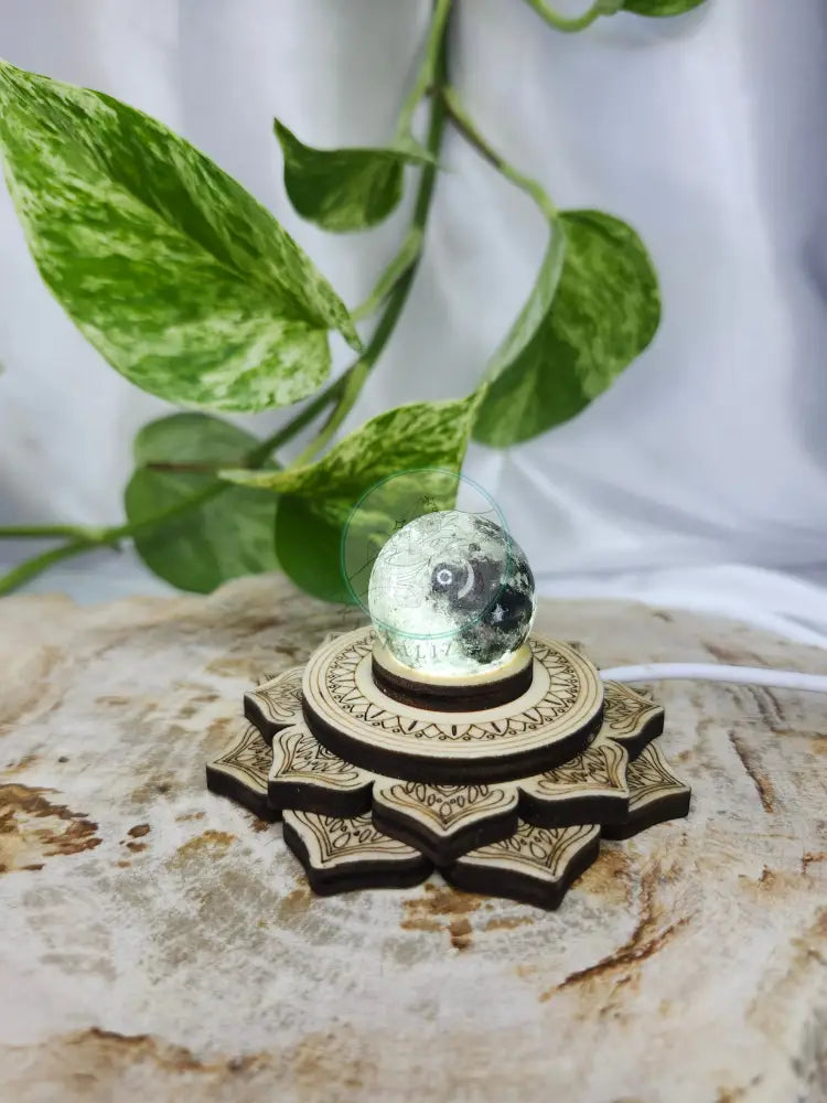 LIGHT BASE FLOWER - WHITE