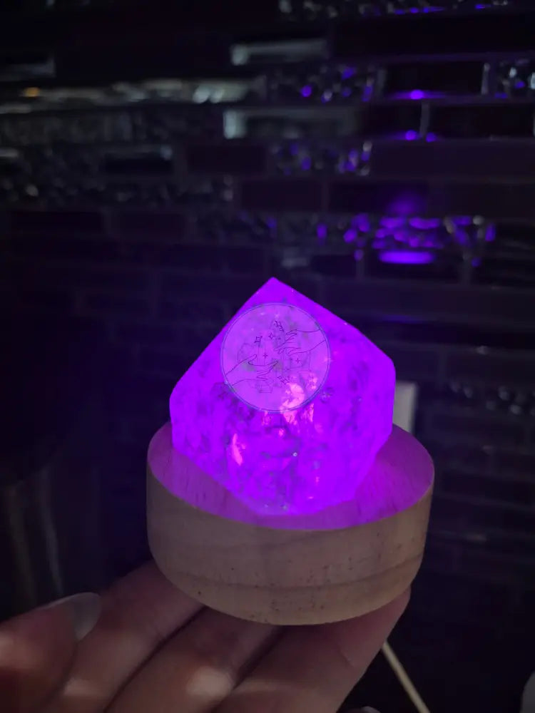 LIGHT BASE SMALL CIRCLE - COLOUR CHANGE