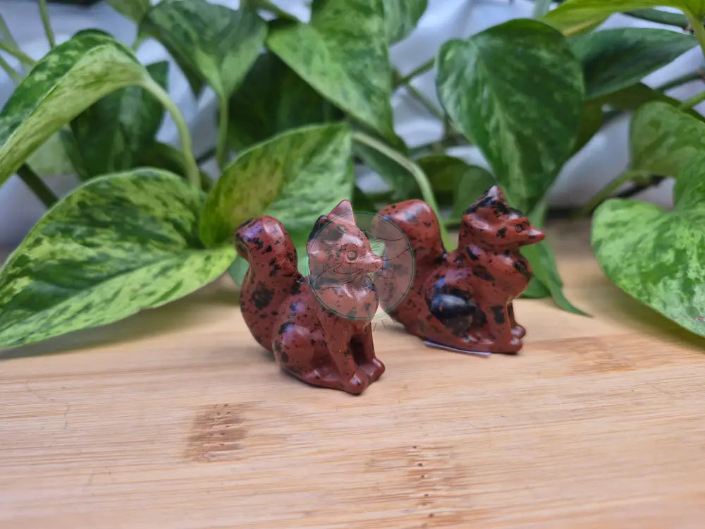 MAHOGANY OBSIDIAN FOX