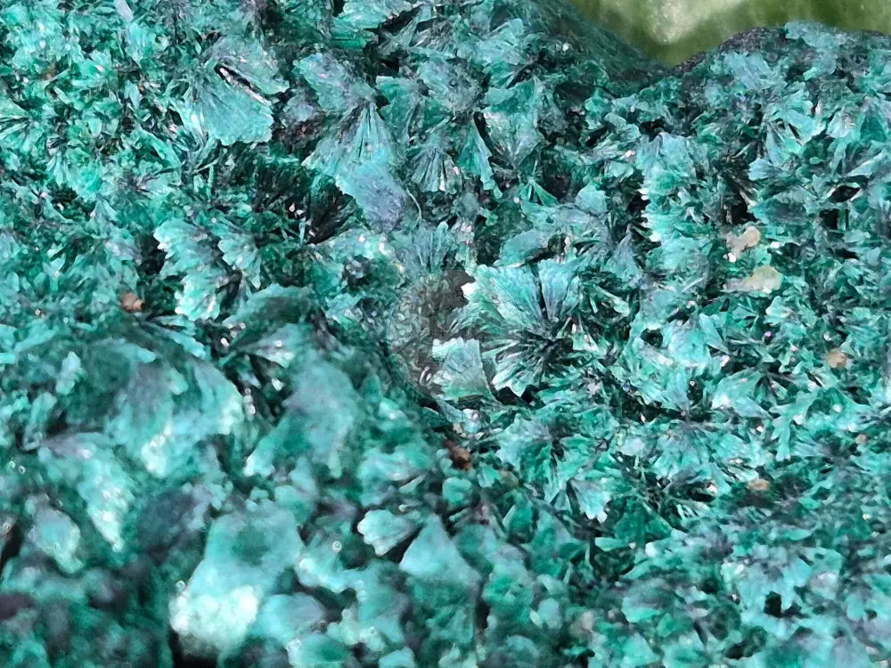 MALACHITE SPECIMEN