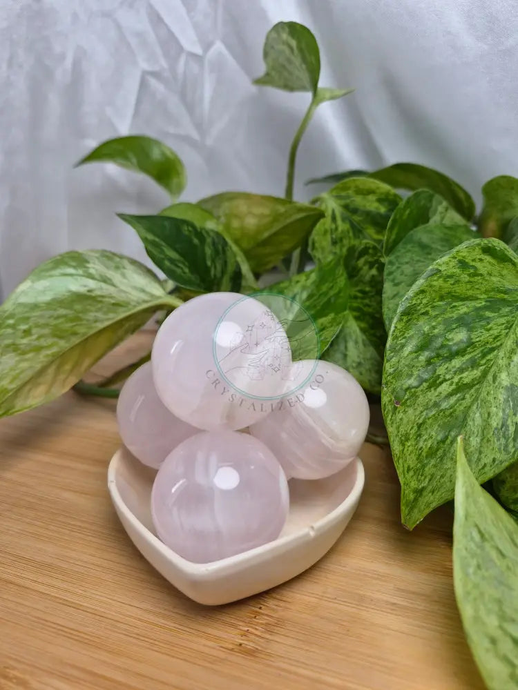 MANGANO CALCITE SPHERE