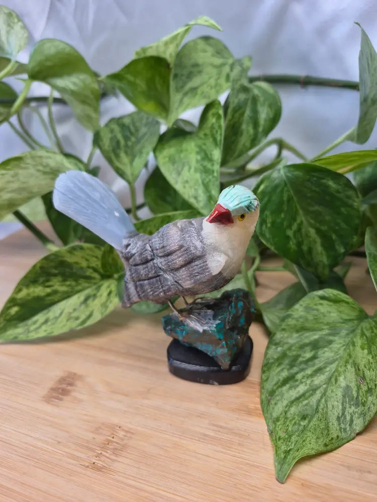 MIXED CRYSTAL EAGLE ON CHRYSCOLLA