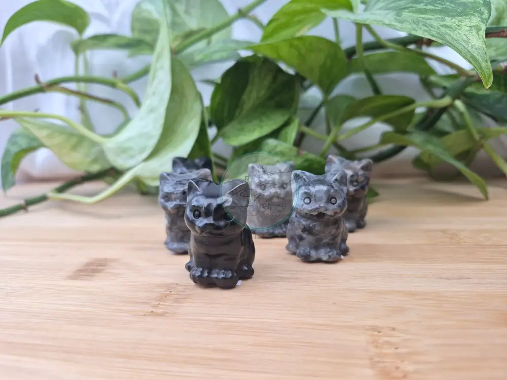 MIXED CRYSTAL SITTING CAT OPTION 2