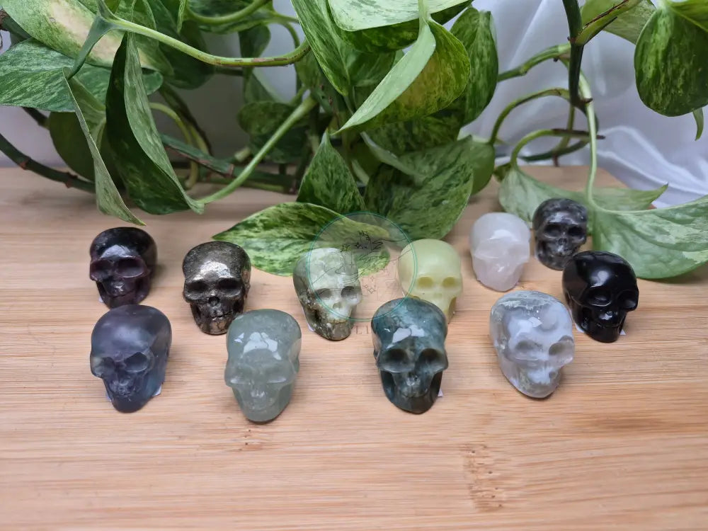 MIXED CRYSTAL SKULL