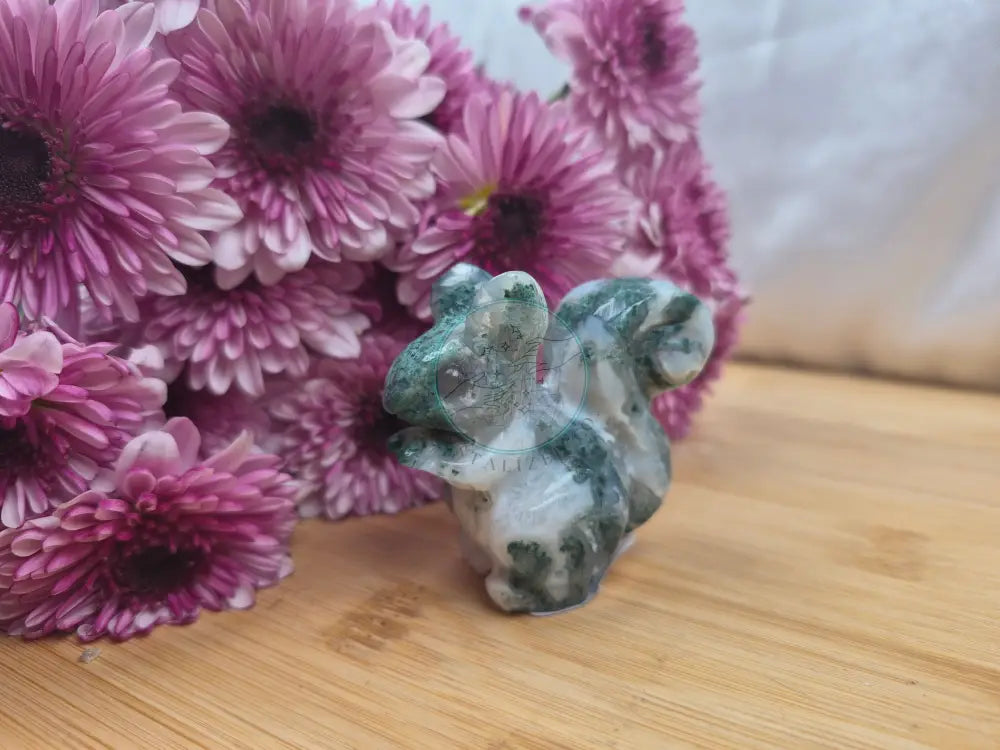 MOSS AGATE SQUIRREL