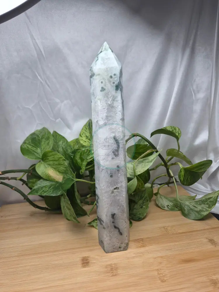MOSS AGATE TOWER