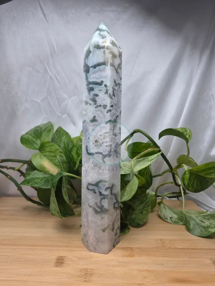 MOSS AGATE TOWER