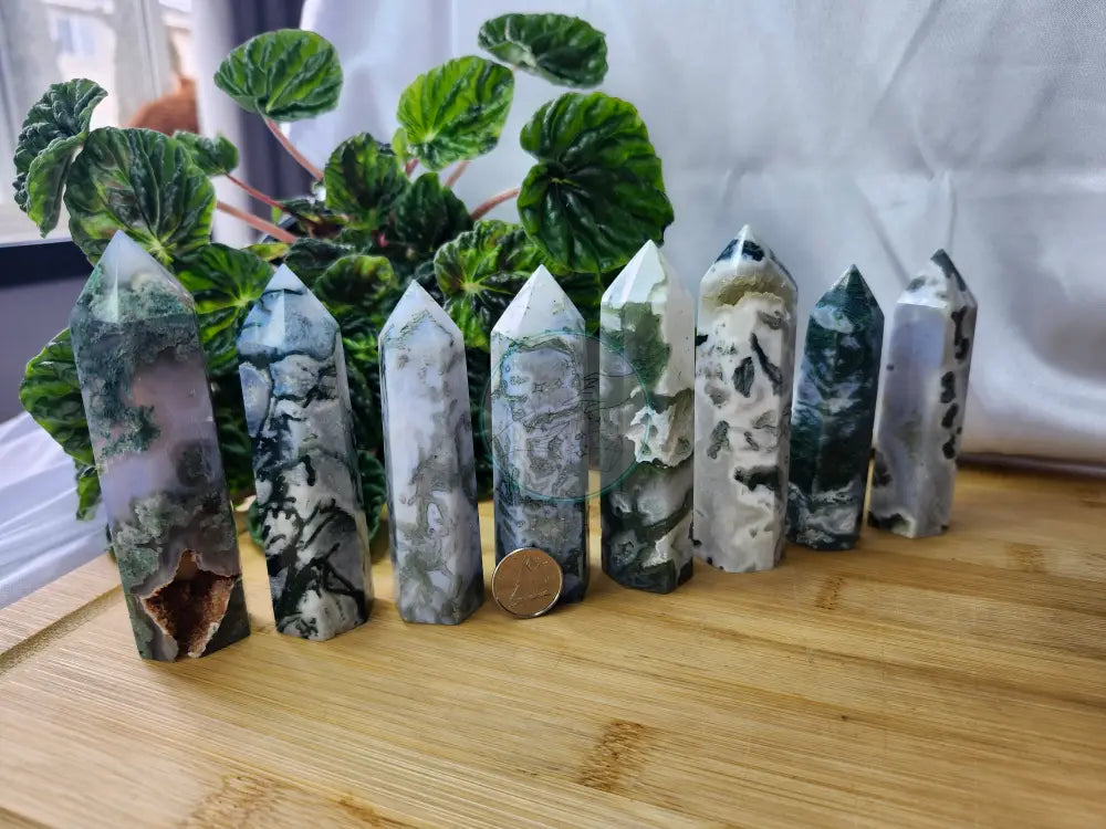 MOSS AGATE TOWER - Crystals and Fossils