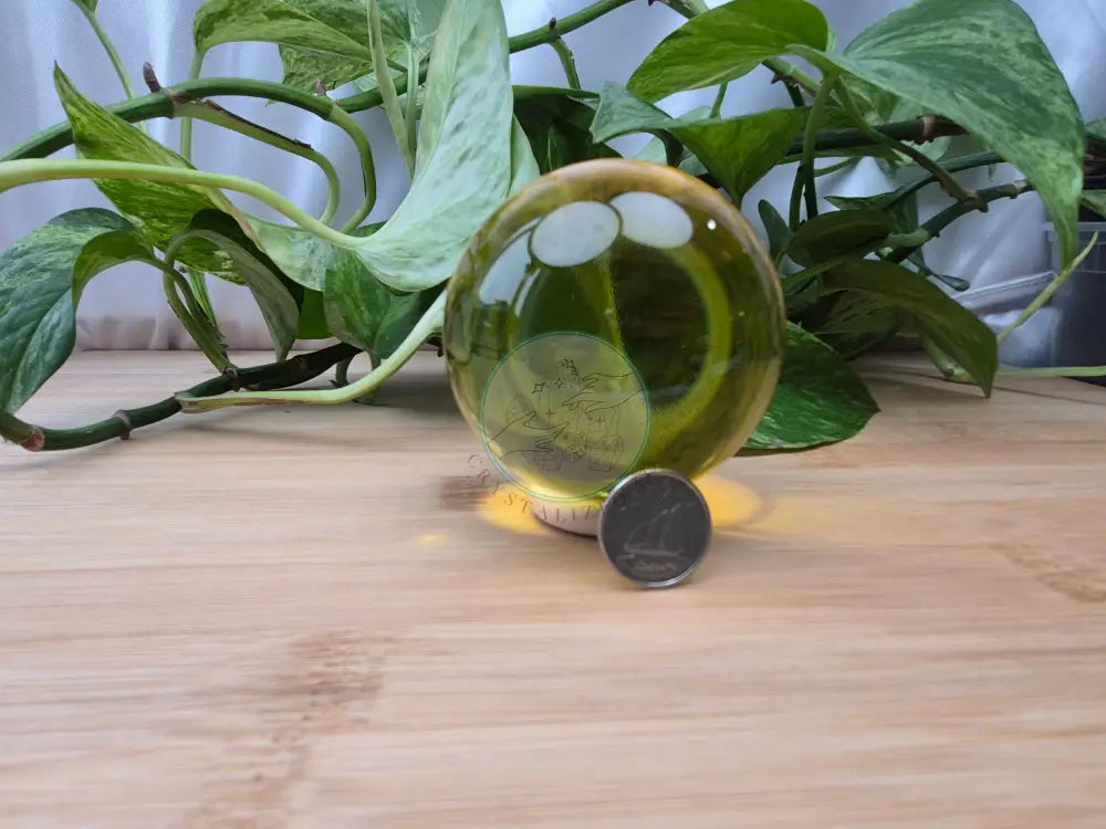 MYSTERY GLASS SPHERE LG