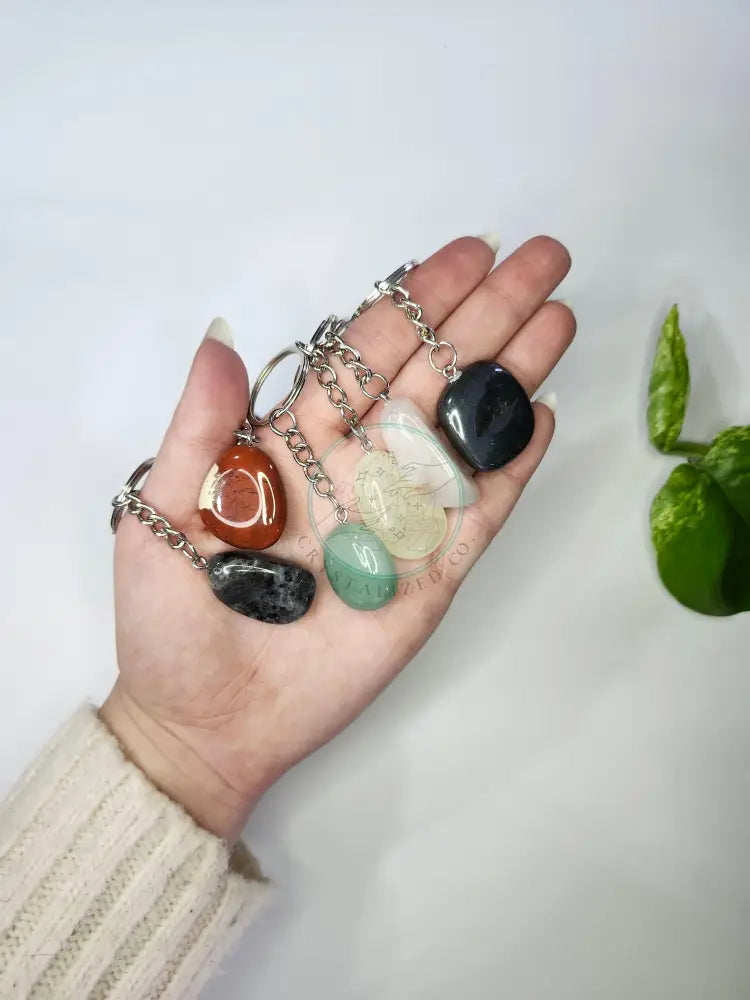 MYSTERY TUMBLED KEYCHAIN - TUMBLED STONES
