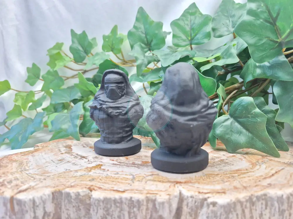 OBSIDIAN KYLO REN BUST