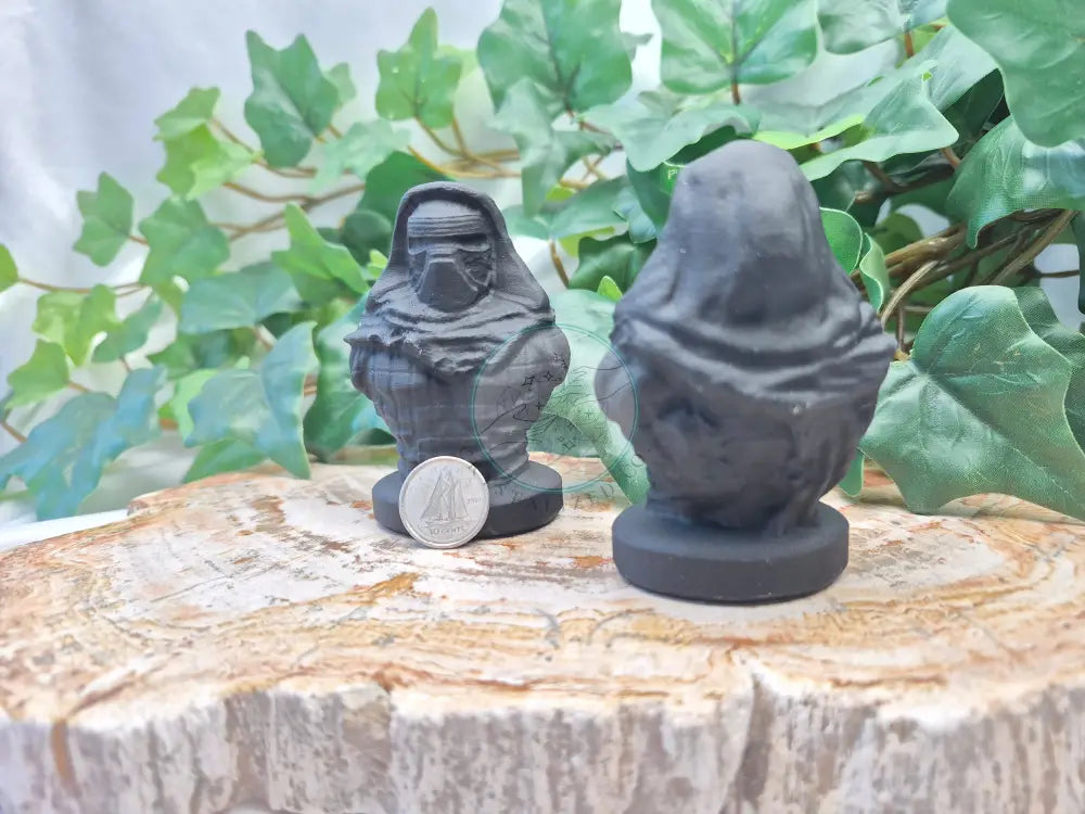 OBSIDIAN KYLO REN BUST