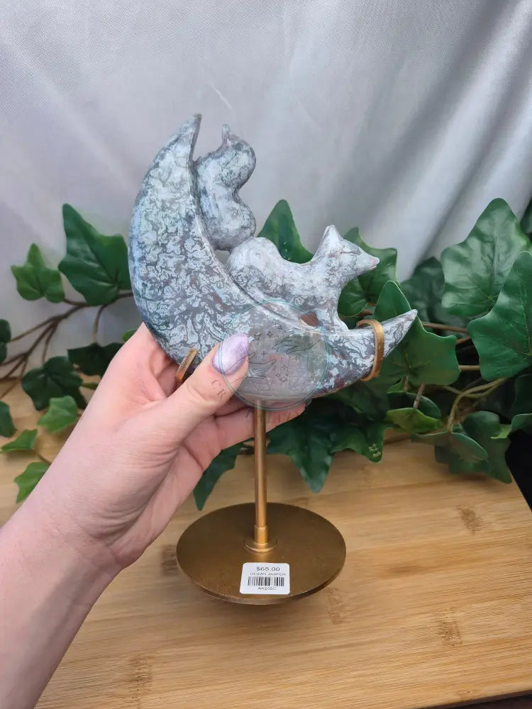 OCEAN JASPER FOX IN MOON