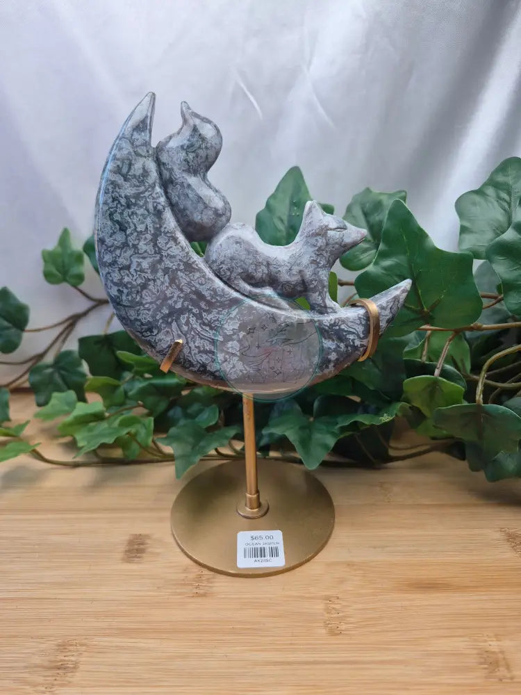 OCEAN JASPER FOX IN MOON