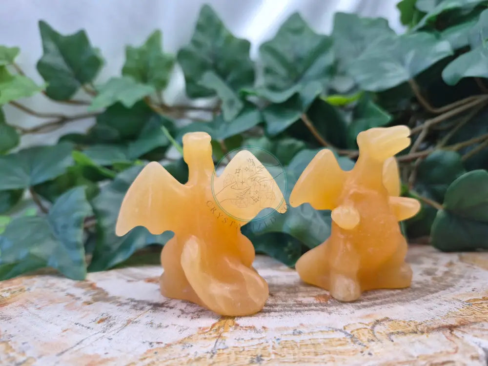 ORANGE CALCITE CHARZARD MD