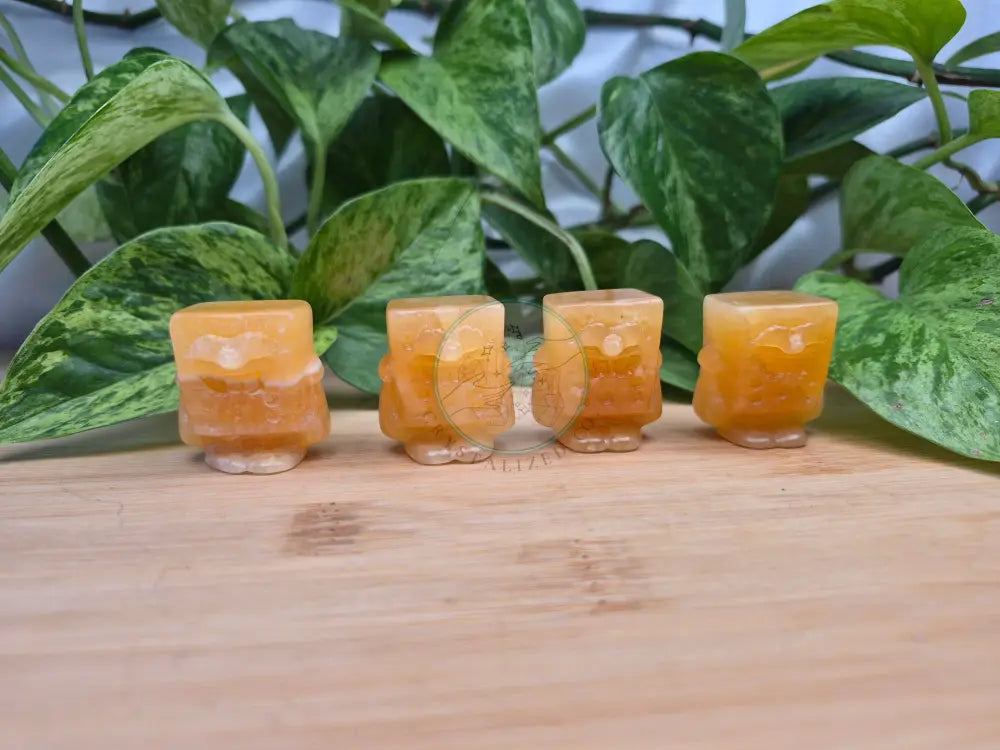 ORANGE CALCITE SPONGEBOB