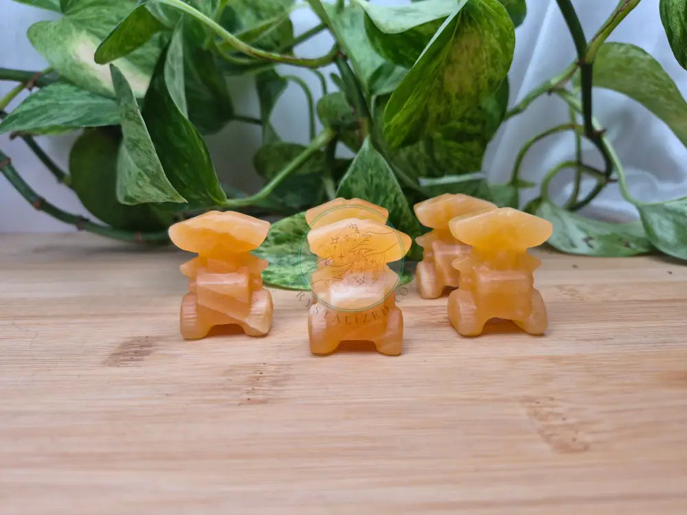 ORANGE CALCITE WALL-E