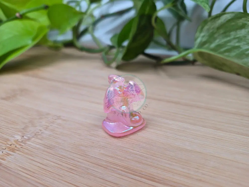 PINK AURA QUARTZ CHARIZARD