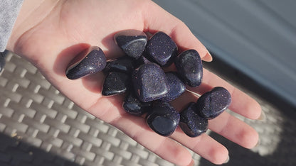 BLUE GOLDSTONE TUMBLED STONE