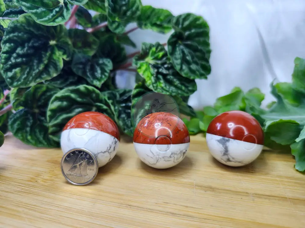 RED JASPER & HOWLITE POKEBALL MD