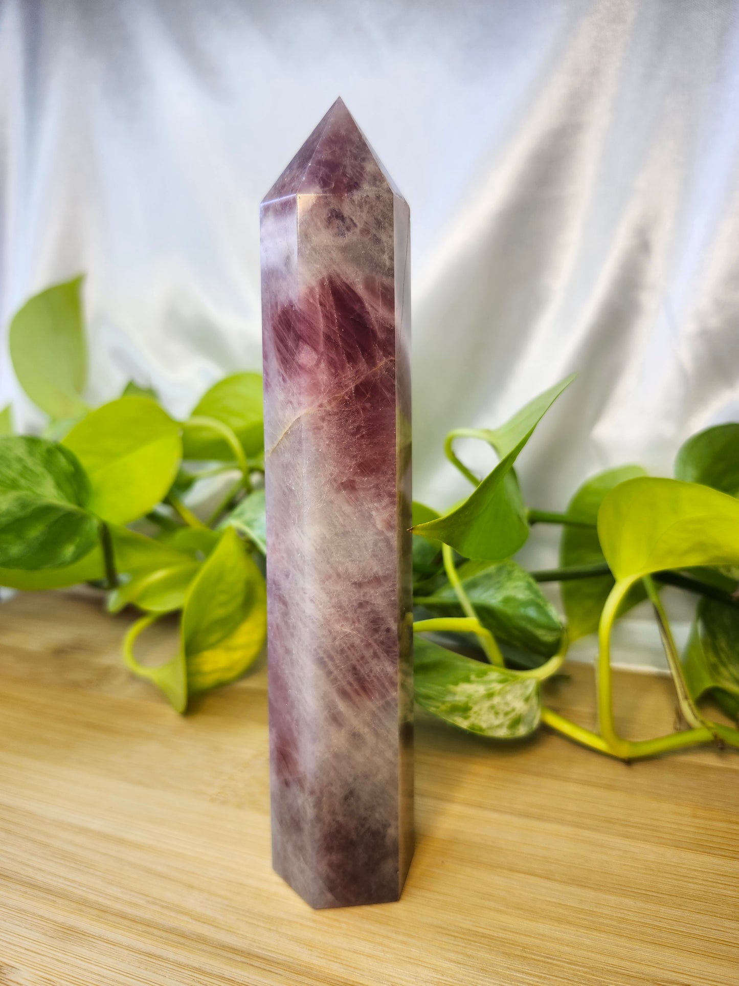 LAVENDER ROSE QUARTZ TOWER