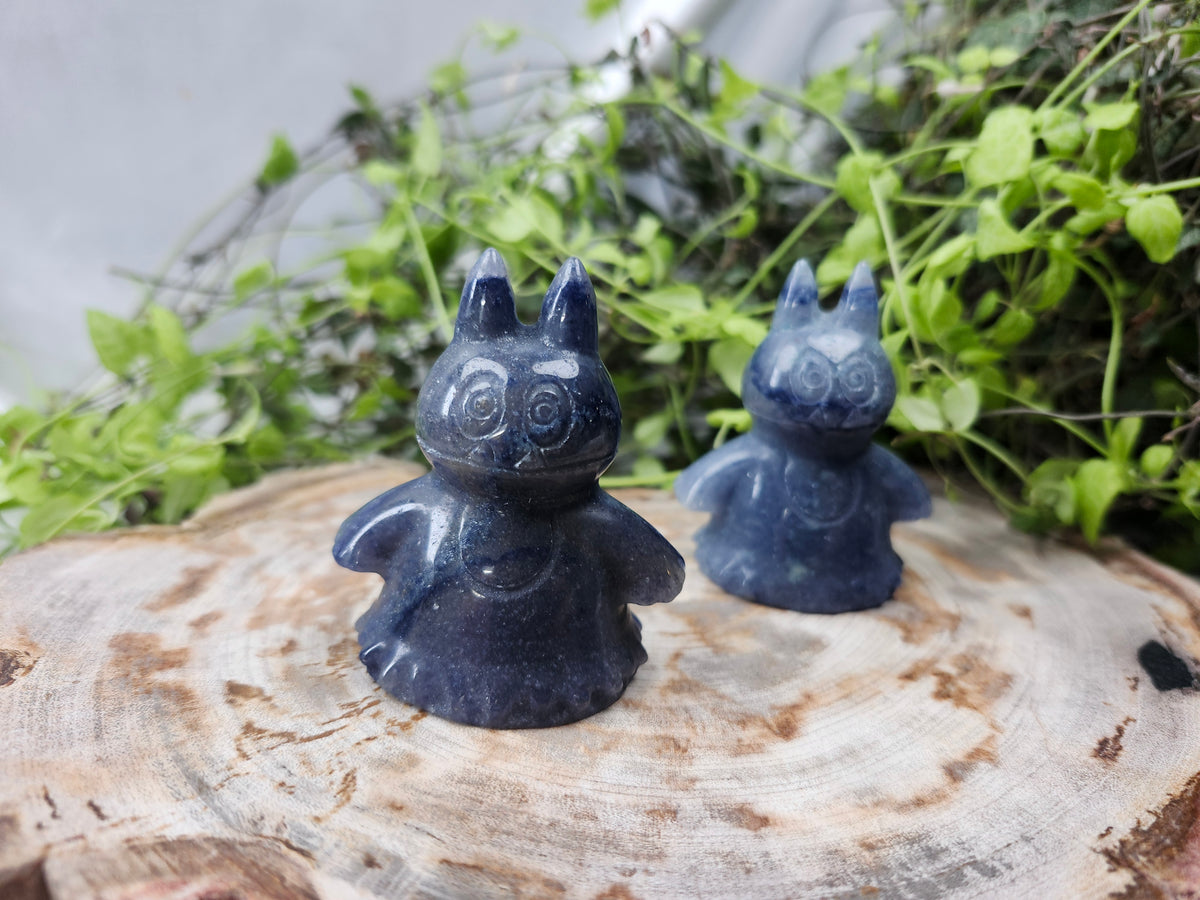 BLUE AVENTURINE MUNCHLAX