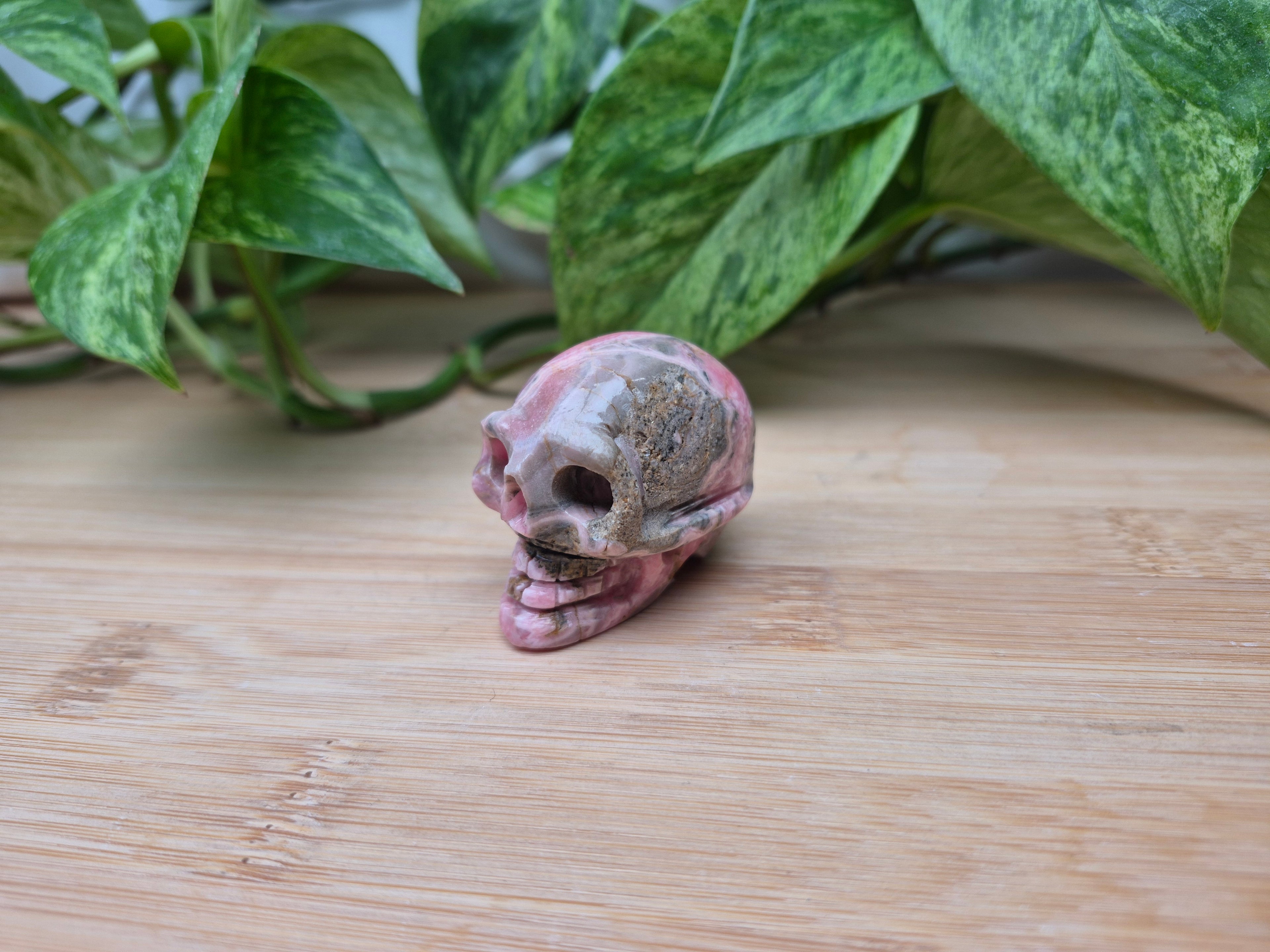 RHODOCHROSITE SKULL