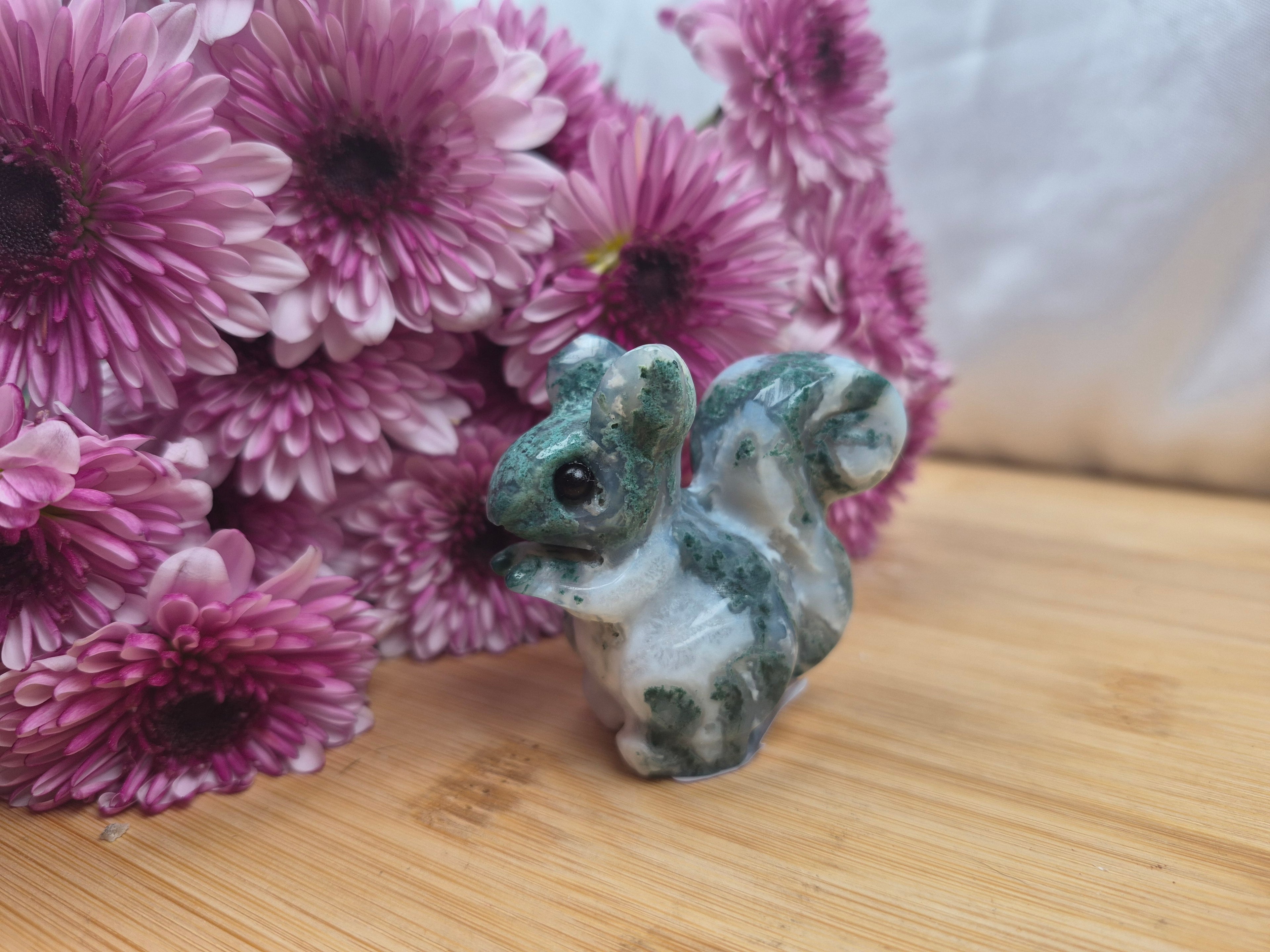 MOSS AGATE SQUIRREL