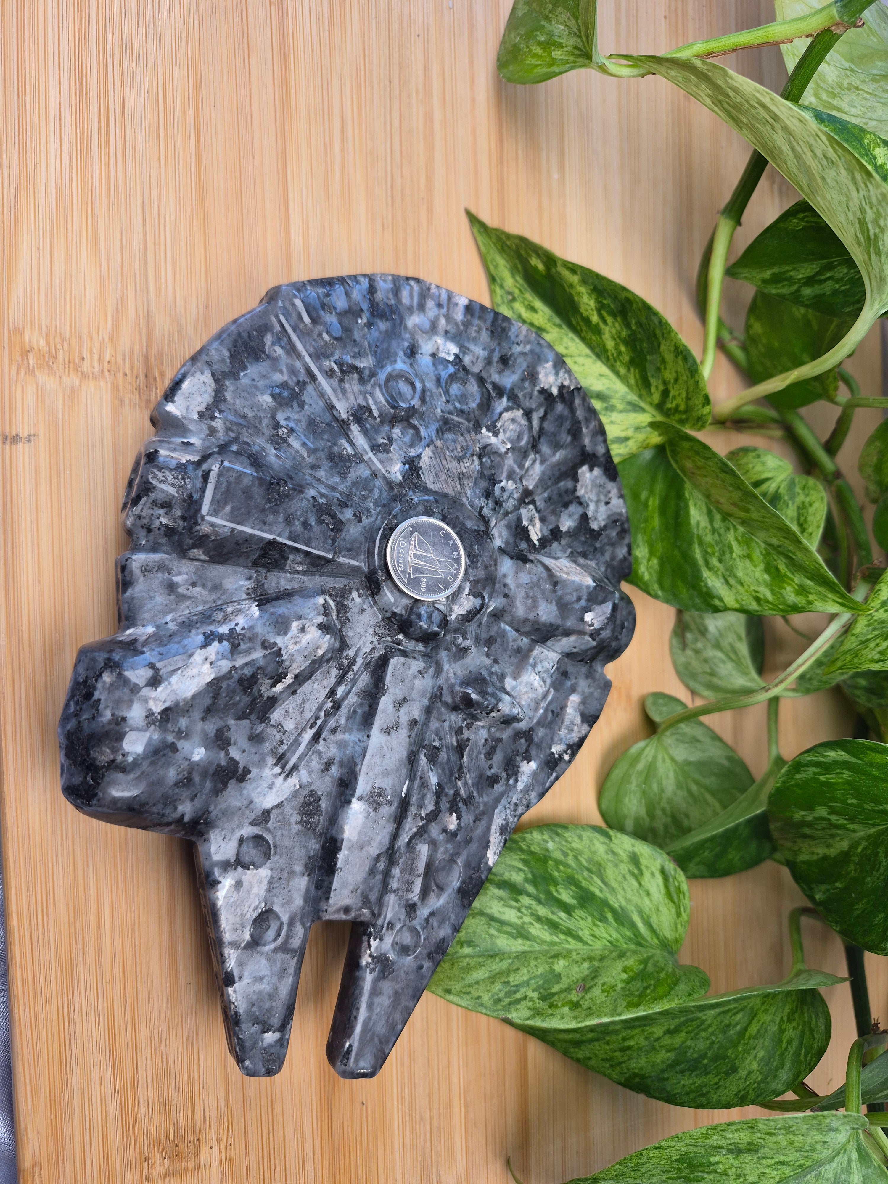 LARVIKITE MILLENNIUM FALCON XL