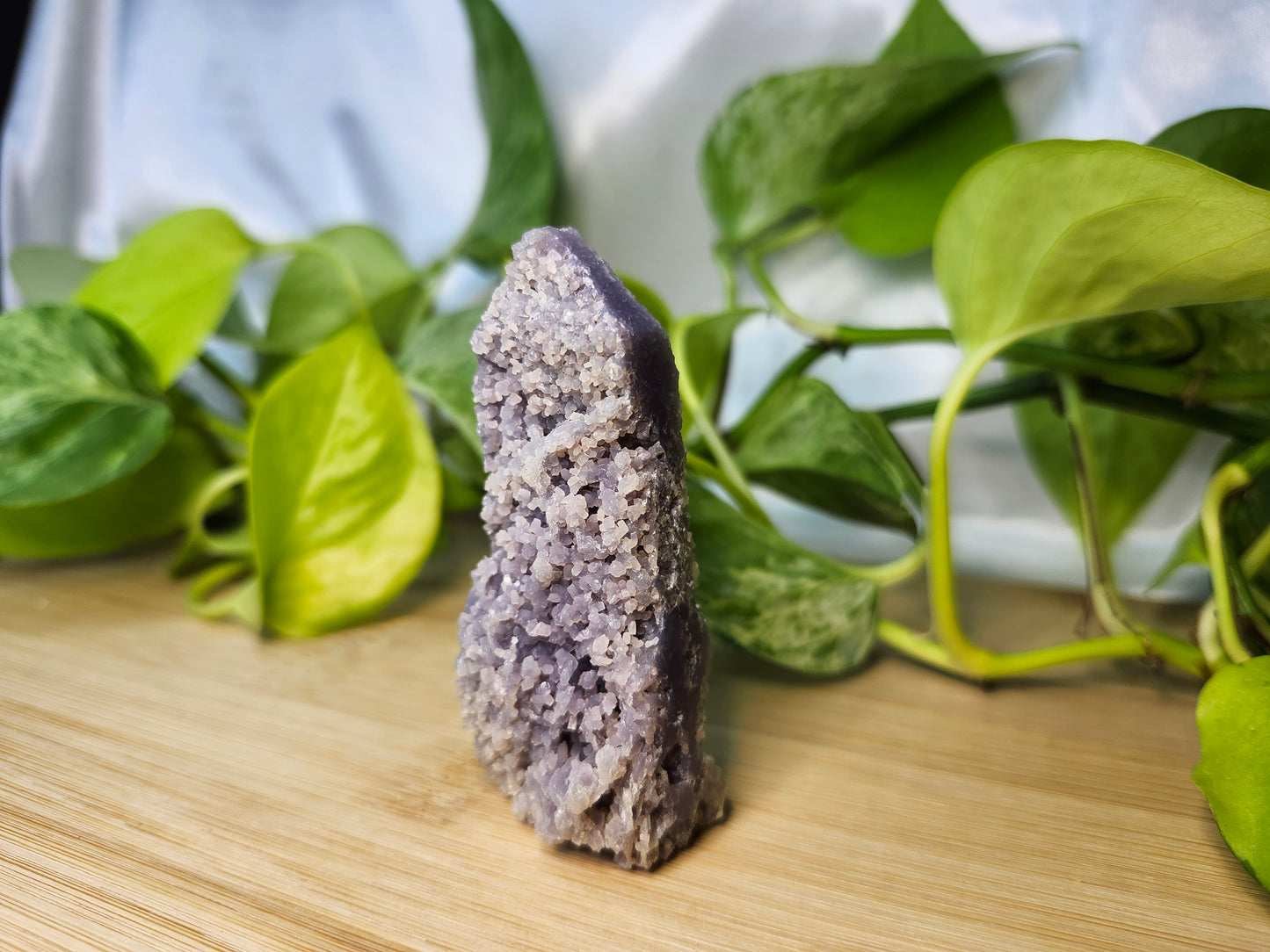 GRAPE AGATE TOWER