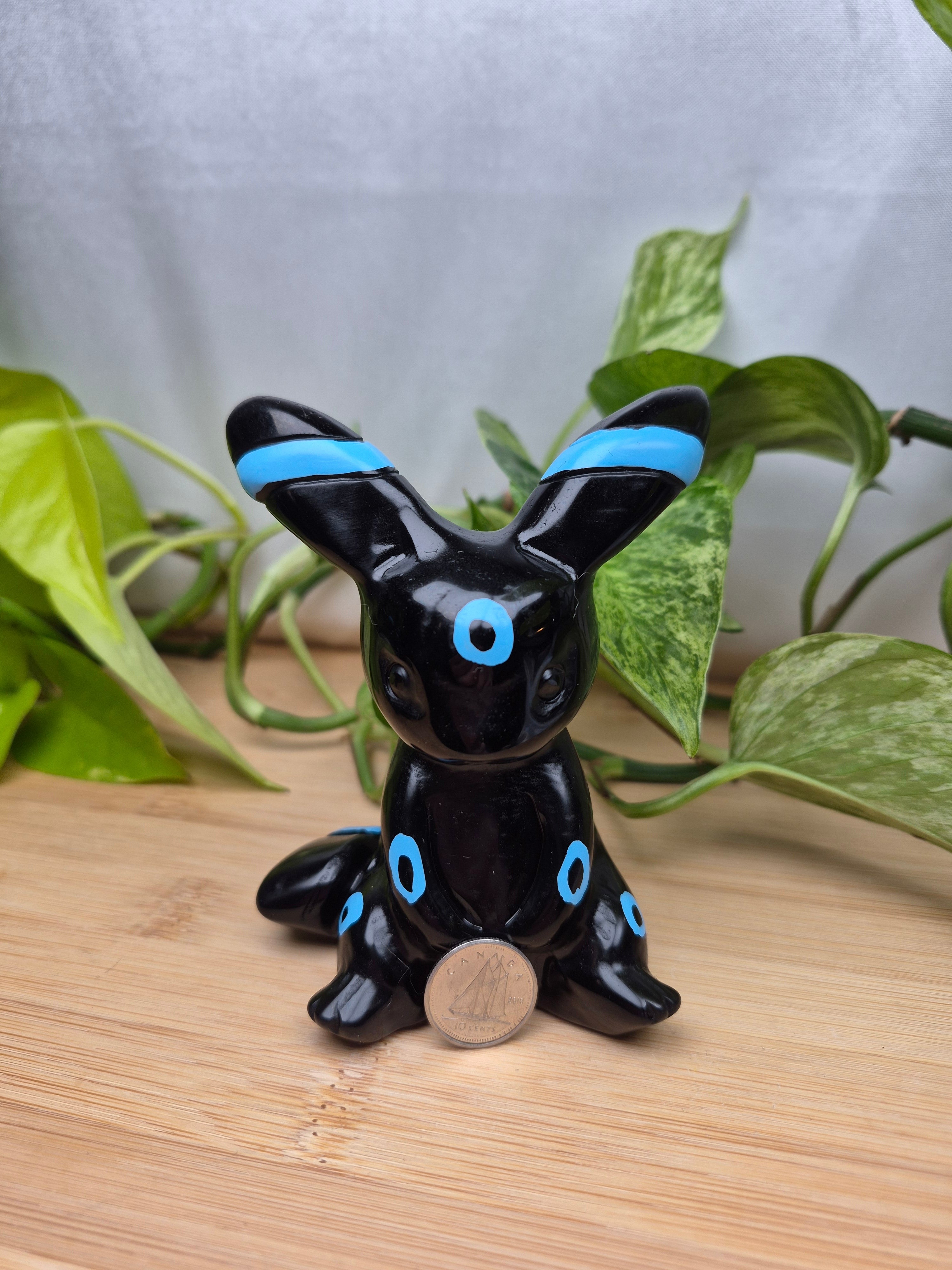 OBSIDIAN SHINY UMBREON XL SITTING