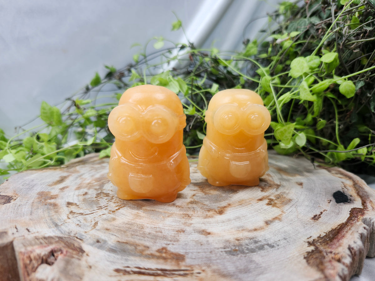 ORANGE CALCITE MINION MD