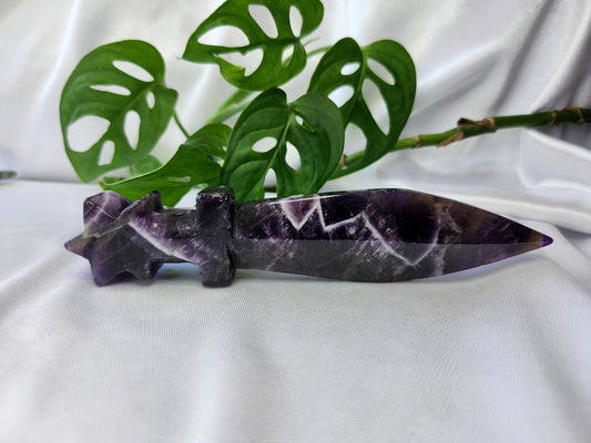 AMETHYST DAGGER