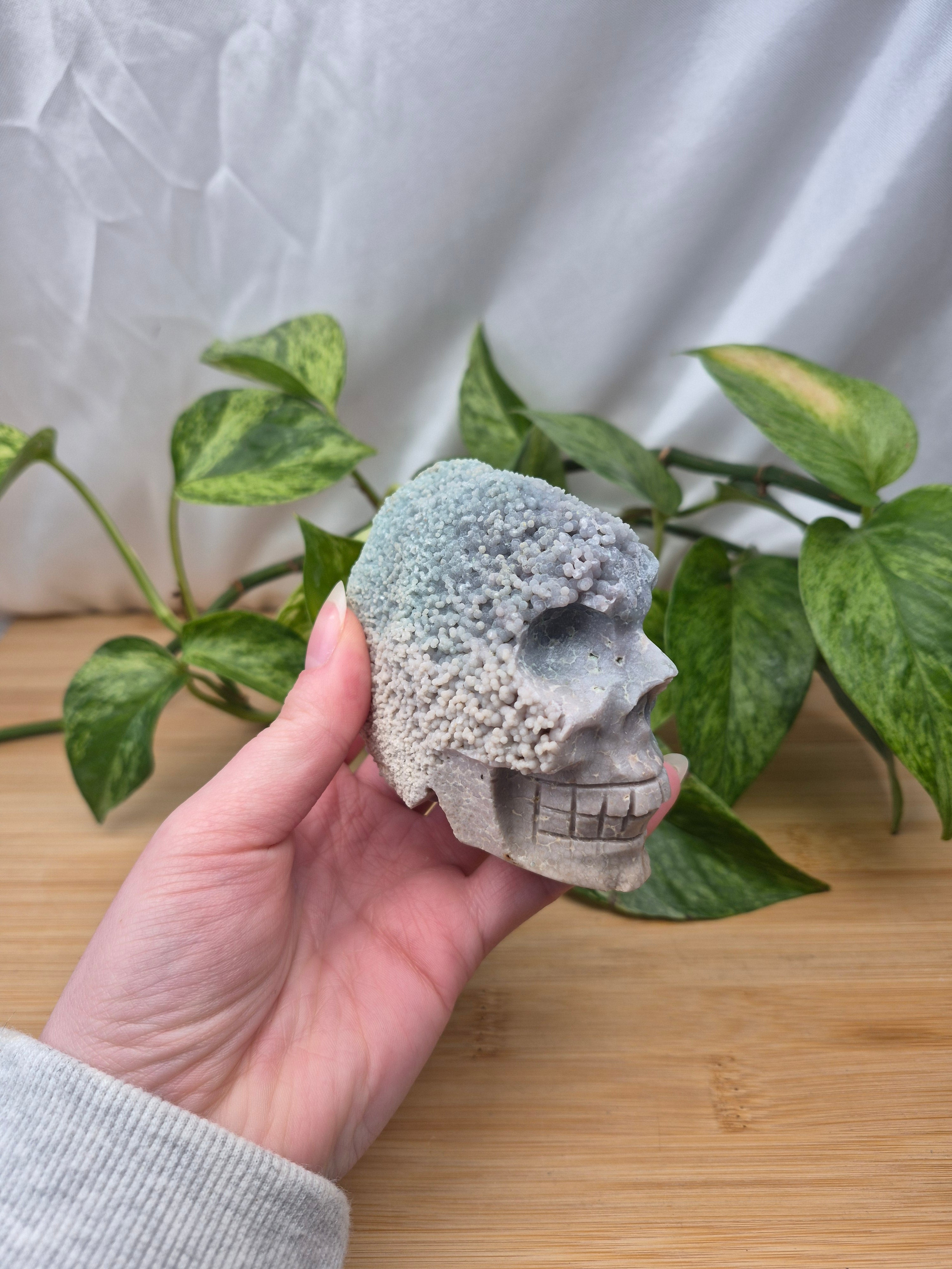 GRAPE AGATE SKULL