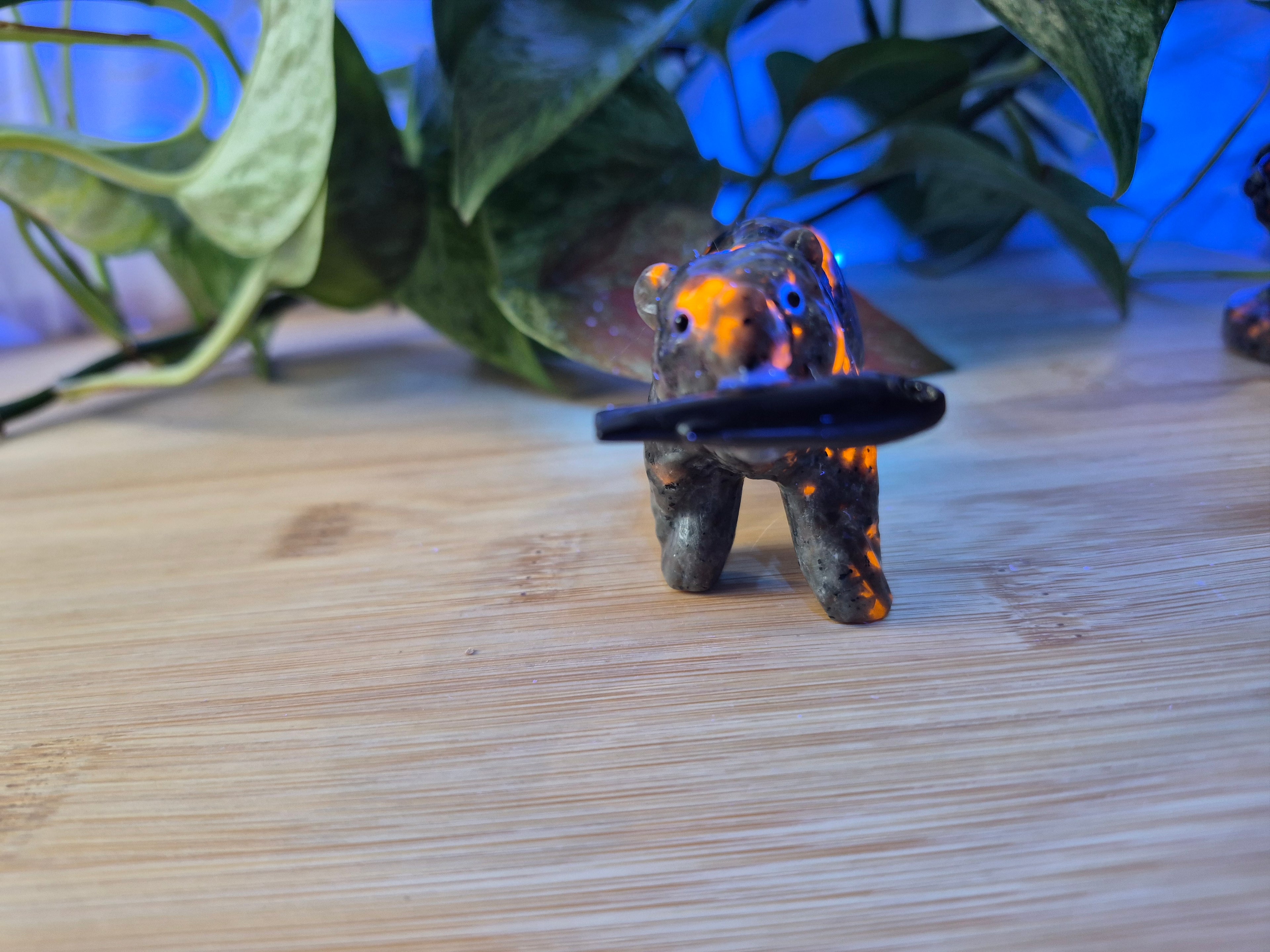 YOOPERLITE BEAR WITH FISH