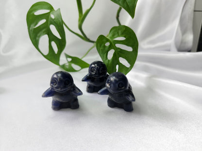 UV REACTIVE SODALITE SQUIRTLE