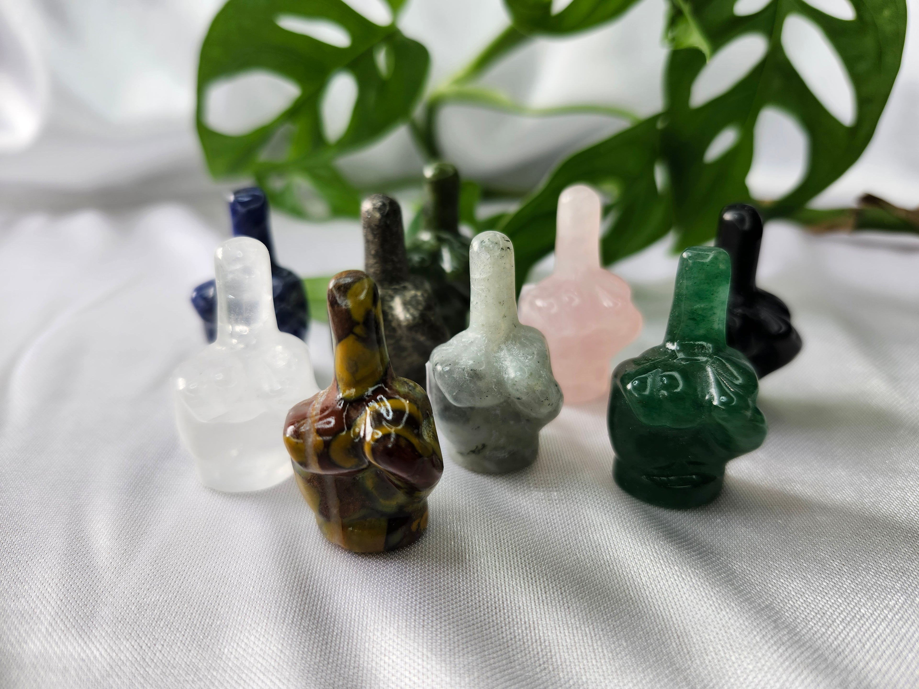 MIXED CRYSTAL MATERIAL MIDDLE FINGER