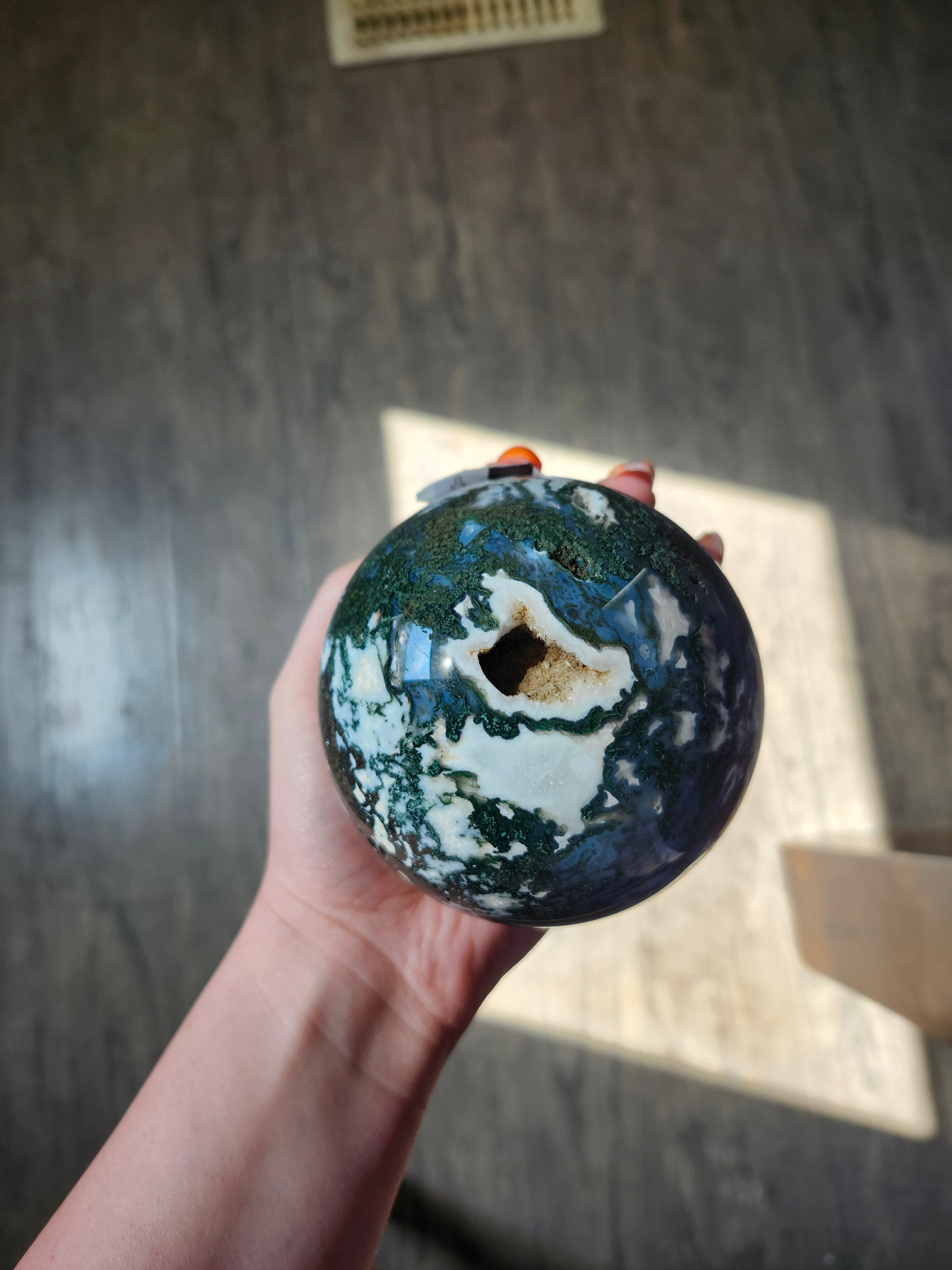 MOSS AGATE SPHERE over 1kg