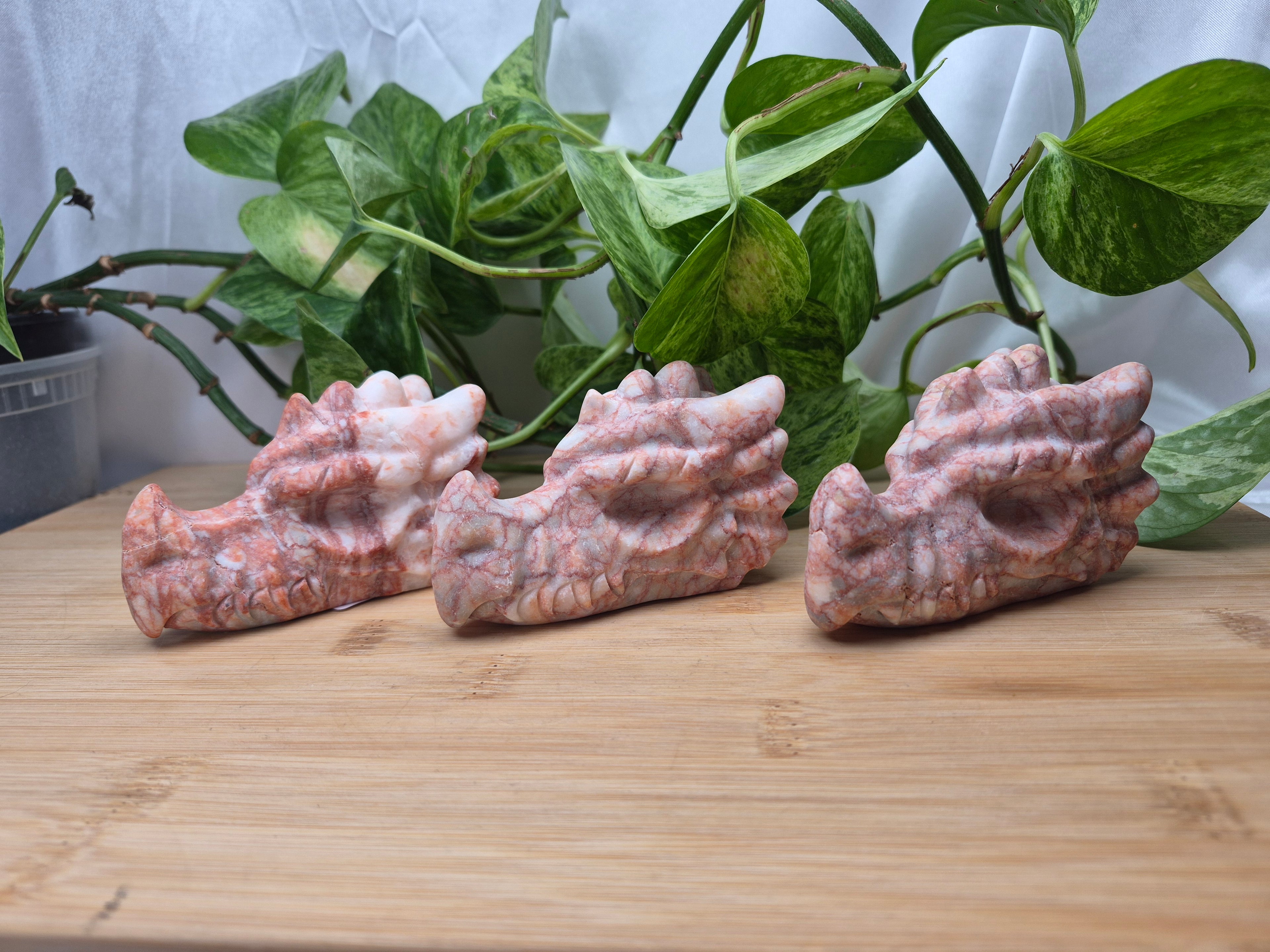 RED VEIN JASPER DRAGON HEAD