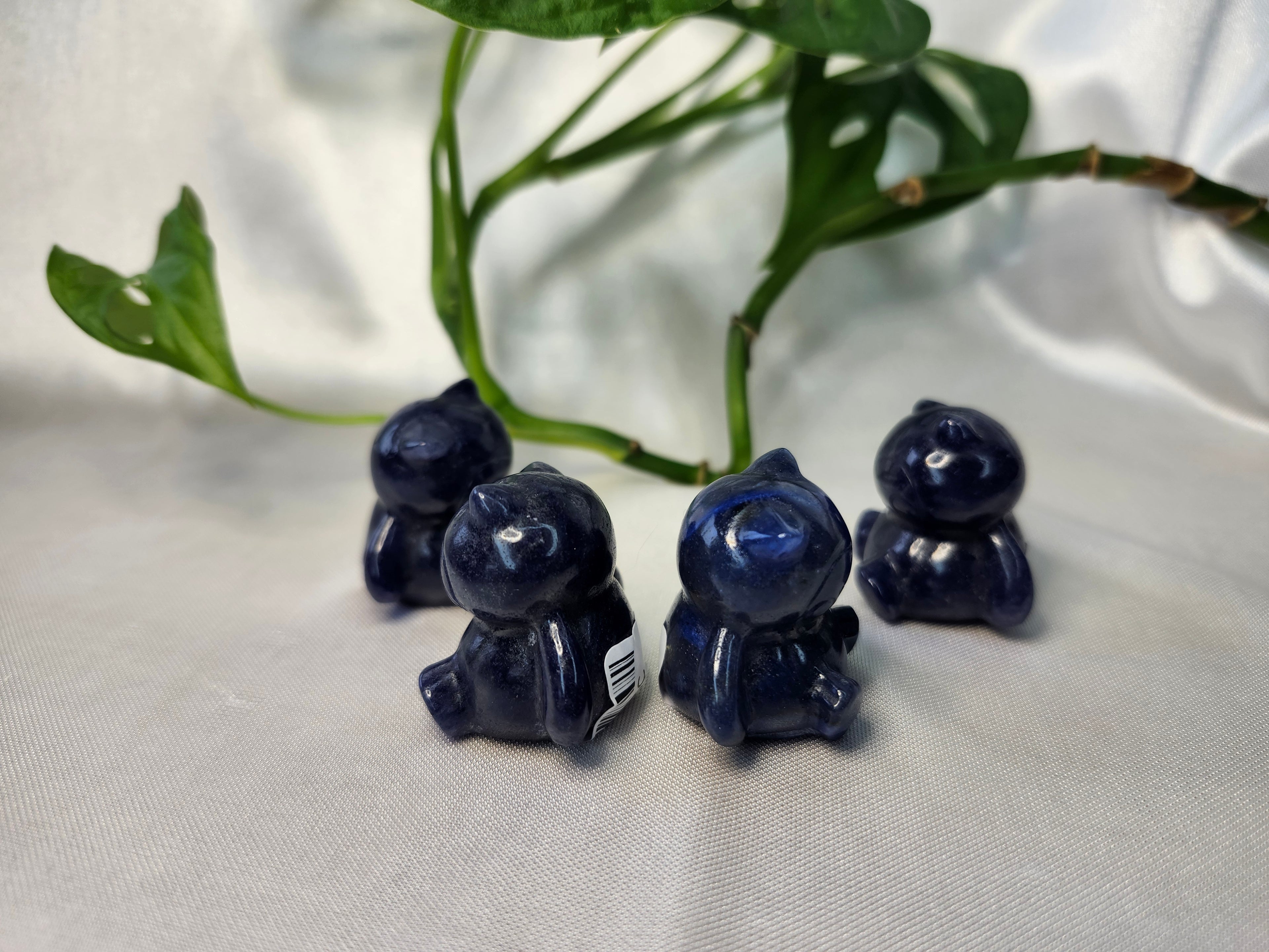 BLUE AVENTURINE SITTING SNORLAX