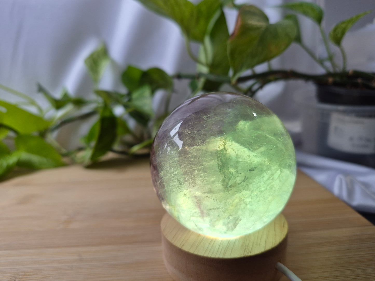 FLUORITE SPHERE W/LIGHT STAND