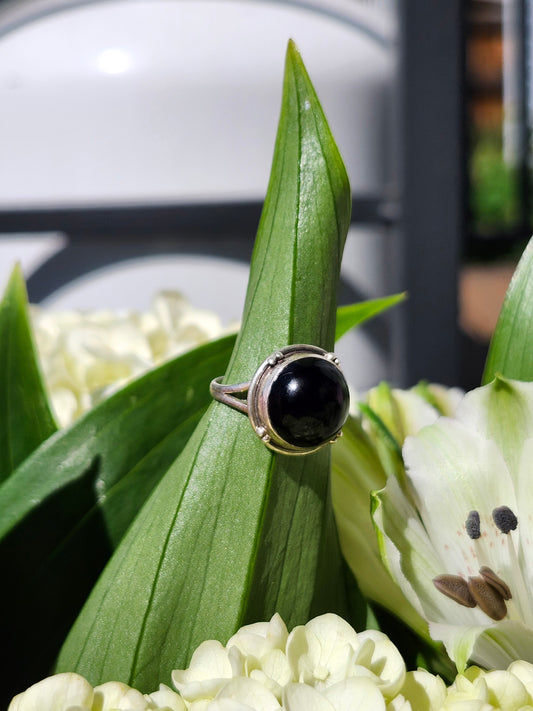 S5.5 OBSIDIAN RING .925 STERLING SILVER